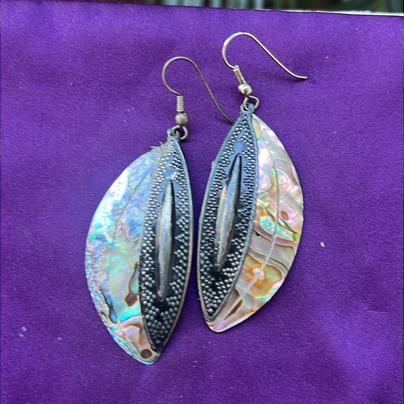 Vintage Abalone Shell Teardrop Earrings - Picture 10 of 16